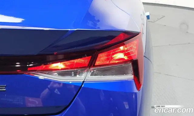 Hyundai Avante 2020 1.6 автомат (гидро), миниатюра 9