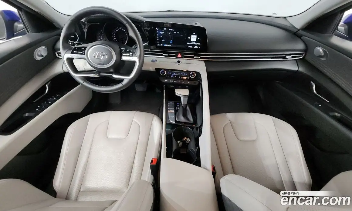 Hyundai Avante 2020 1.6 автомат (гидро), фото 10
