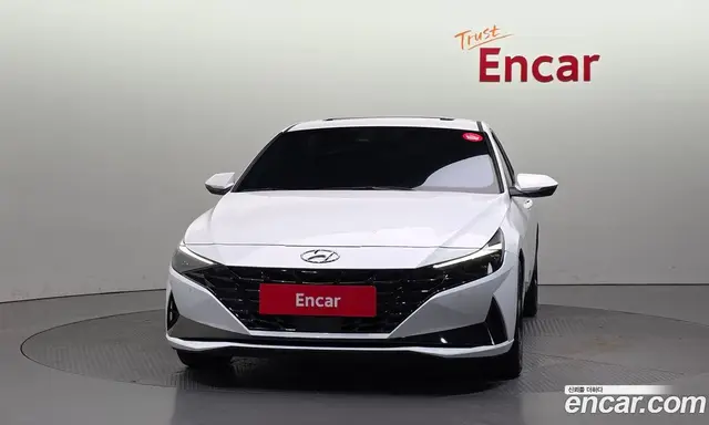 Hyundai Avante 2021 1.6 автомат (гидро), миниатюра 3 Hyundai Avante 2021 1.6 автомат (гидро), миниатюра 3
