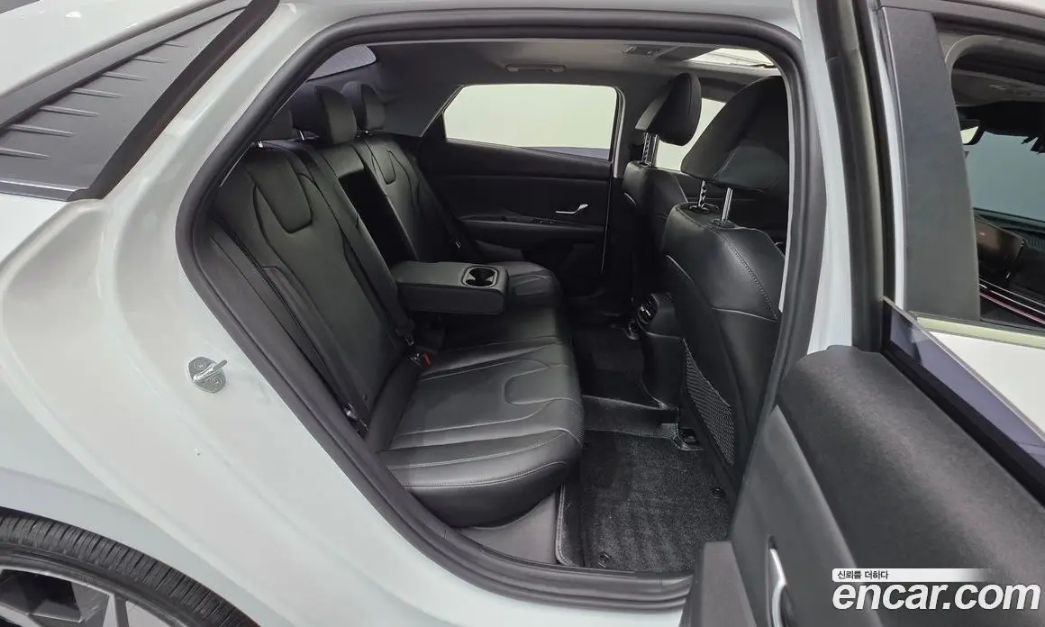 Hyundai Avante 2021 1.6 автомат (гидро), фото 24 Hyundai Avante 2021 1.6 автомат (гидро), фото 24