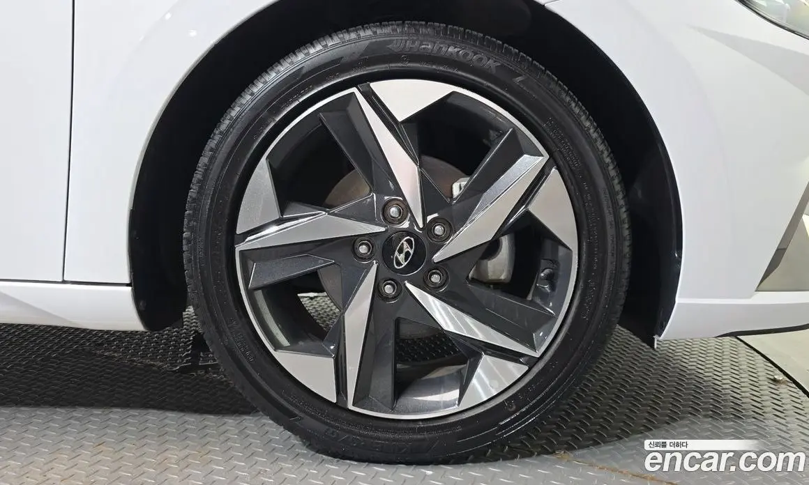 Hyundai Avante 2021 1.6 автомат (гидро), фото 5 Hyundai Avante 2021 1.6 автомат (гидро), фото 5