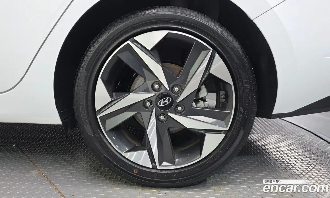 Hyundai Avante 2021 1.6 автомат (гидро), фото 7 Hyundai Avante 2021 1.6 автомат (гидро), фото 7