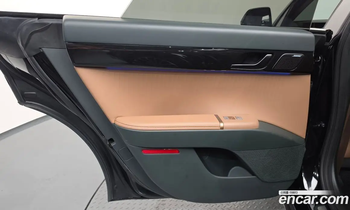 Hyundai Grandeur 2023 2.5 автомат (гидро), фото 15
