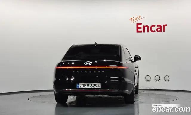 Hyundai Grandeur 2023 2.5 автомат (гидро), миниатюра 4
