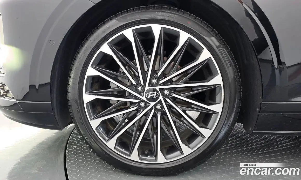 Hyundai Grandeur 2023 2.5 автомат (гидро), фото 5