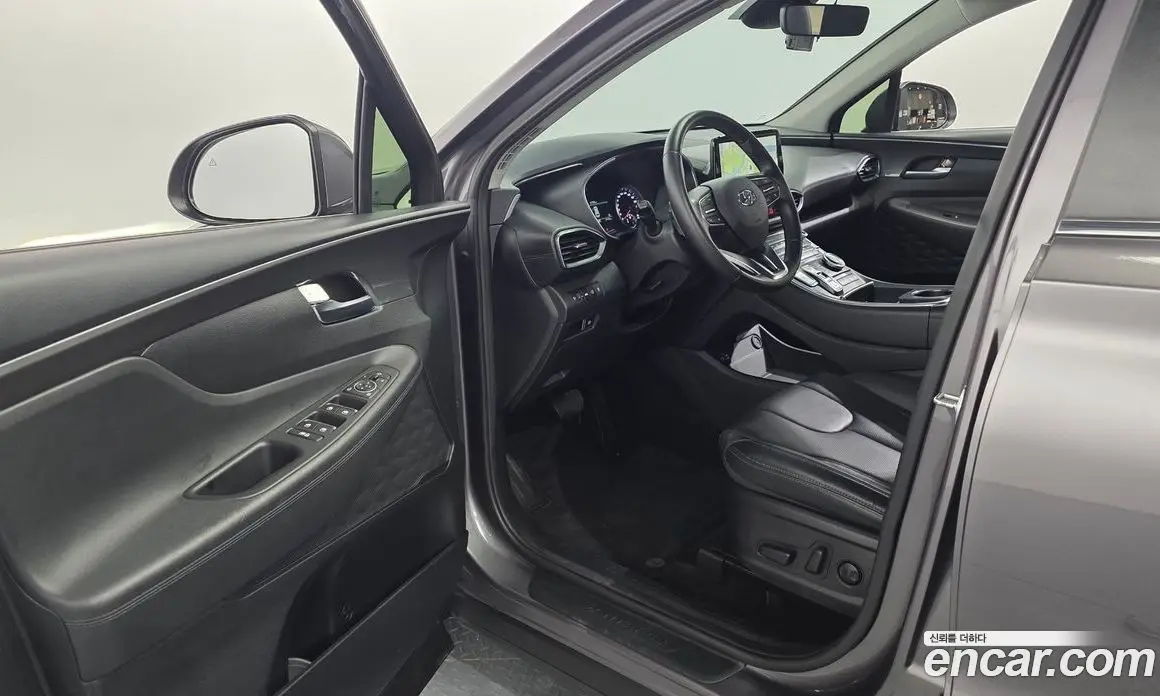 Hyundai Santa Fe 2022 2.2 автомат (гидро), фото 13