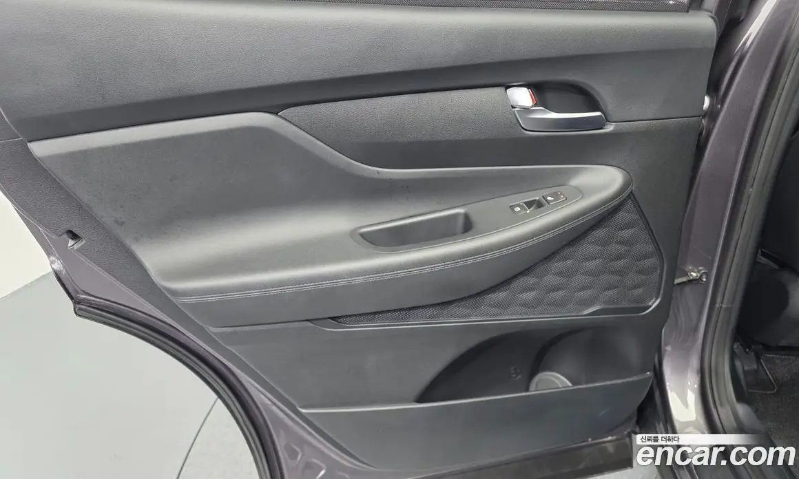 Hyundai Santa Fe 2022 2.2 автомат (гидро), фото 15 Hyundai Santa Fe 2022 2.2 автомат (гидро), фото 15