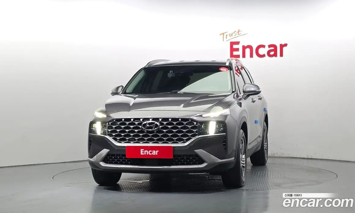 Hyundai Santa Fe 2022 2.2 автомат (гидро), фото 3 Hyundai Santa Fe 2022 2.2 автомат (гидро), фото 3