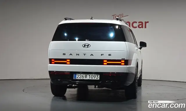 Hyundai Santa Fe 2024 1.6 автомат (гидро), миниатюра 3