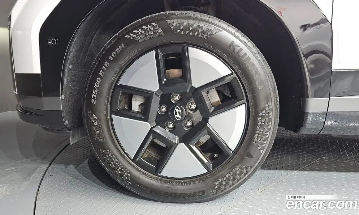 Hyundai Santa Fe 2024 1.6 автомат (гидро), фото 5 Hyundai Santa Fe 2024 1.6 автомат (гидро), фото 5