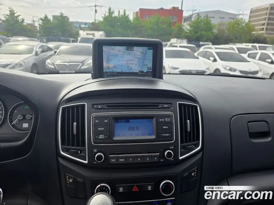 Hyundai Starex 2020 2.5 автомат (гидро), фото 12