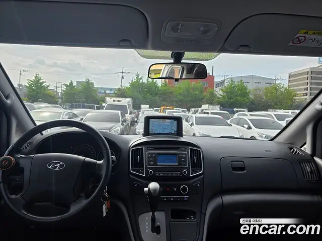 Hyundai Starex 2020 2.5 автомат (гидро), миниатюра 7