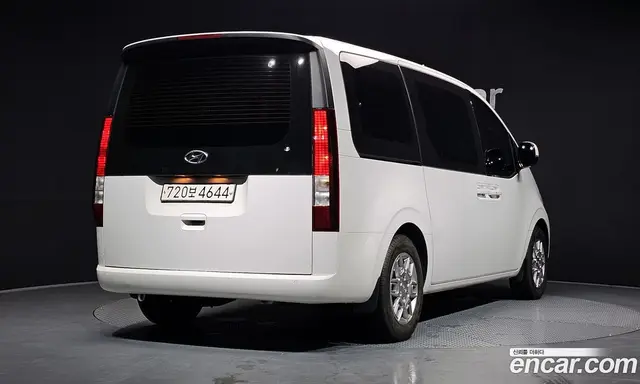 Hyundai Staria 2021 2.2 автомат (гидро), миниатюра 2
