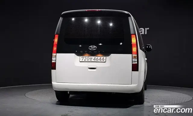Hyundai Staria 2021 2.2 автомат (гидро), миниатюра 4