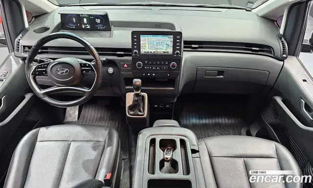 Hyundai Staria 2021 2.2 автомат (гидро), миниатюра 7