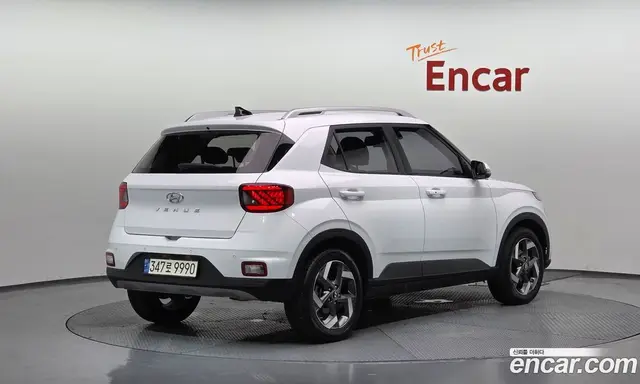 Hyundai Venue 2021 1.6 автомат (гидро), миниатюра 2 Hyundai Venue 2021 1.6 автомат (гидро), миниатюра 2