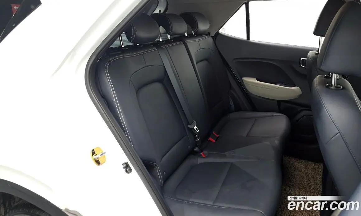 Hyundai Venue 2021 1.6 автомат (гидро), фото 11 Hyundai Venue 2021 1.6 автомат (гидро), фото 11