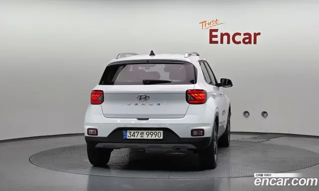 Hyundai Venue 2021 1.6 автомат (гидро), миниатюра 4 Hyundai Venue 2021 1.6 автомат (гидро), миниатюра 4