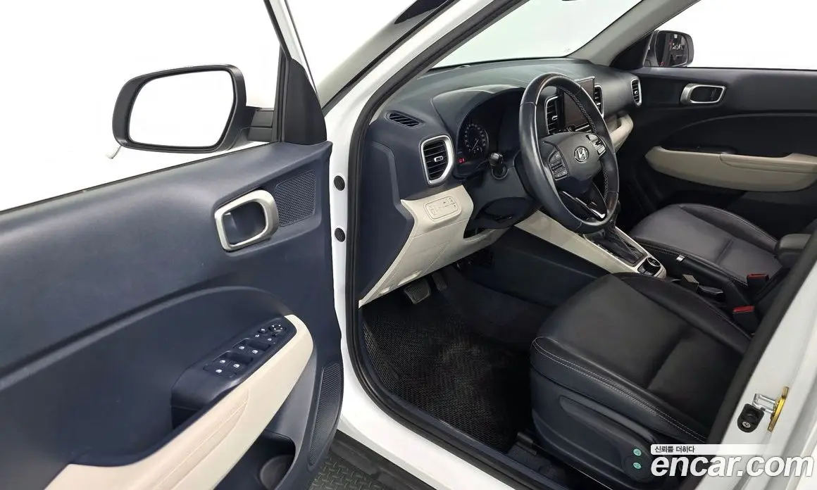 Hyundai Venue 2021 1.6 автомат (гидро), фото 10 Hyundai Venue 2021 1.6 автомат (гидро), фото 10