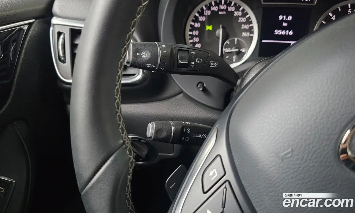 Infiniti Q30 2019 2.0 автомат (гидро), фото 19 Infiniti Q30 2019 2.0 автомат (гидро), фото 19