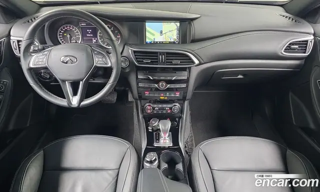 Infiniti Q30 2019 2.0 автомат (гидро), миниатюра 9 Infiniti Q30 2019 2.0 автомат (гидро), миниатюра 9