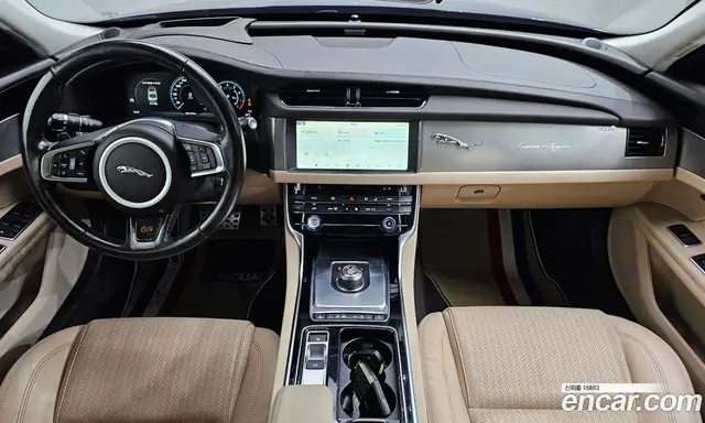 Jaguar XF 2018 2.0 автомат (гидро), миниатюра 7 Jaguar XF 2018 2.0 автомат (гидро), миниатюра 7