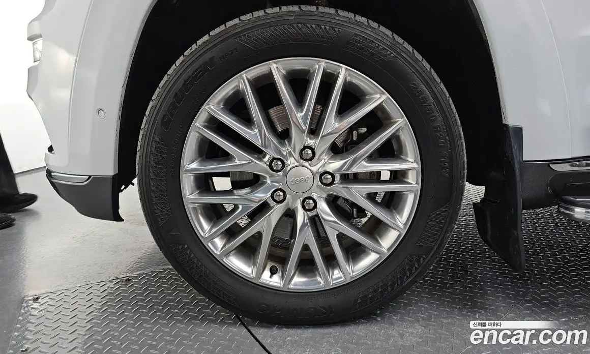 Jeep Cherokee 2018 3.0 автомат (гидро), фото 4 Jeep Cherokee 2018 3.0 автомат (гидро), фото 4