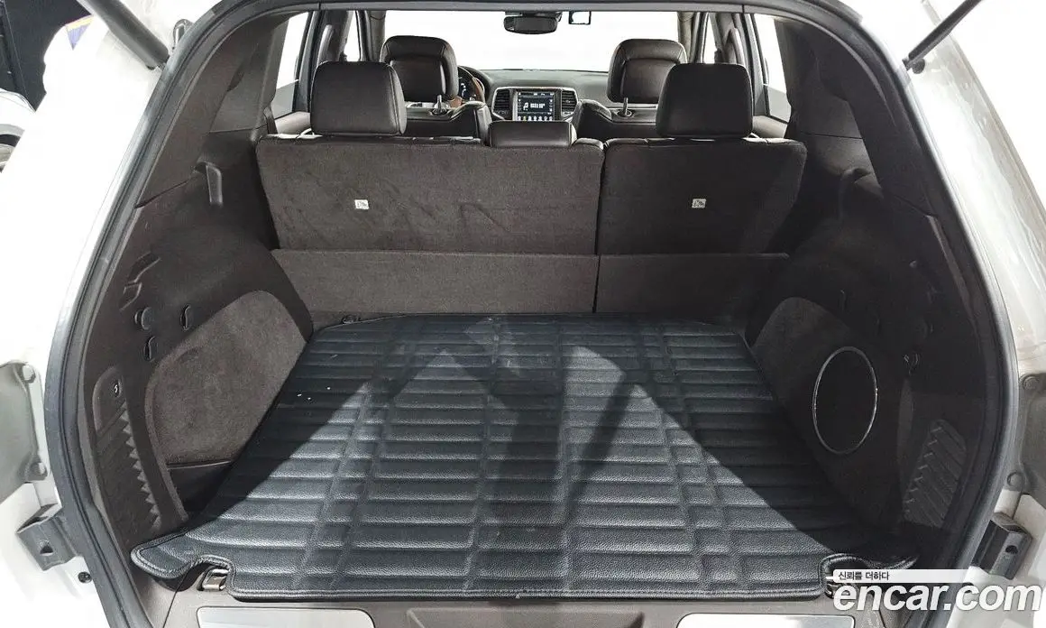 Jeep Cherokee 2018 3.0 автомат (гидро), фото 31 Jeep Cherokee 2018 3.0 автомат (гидро), фото 31