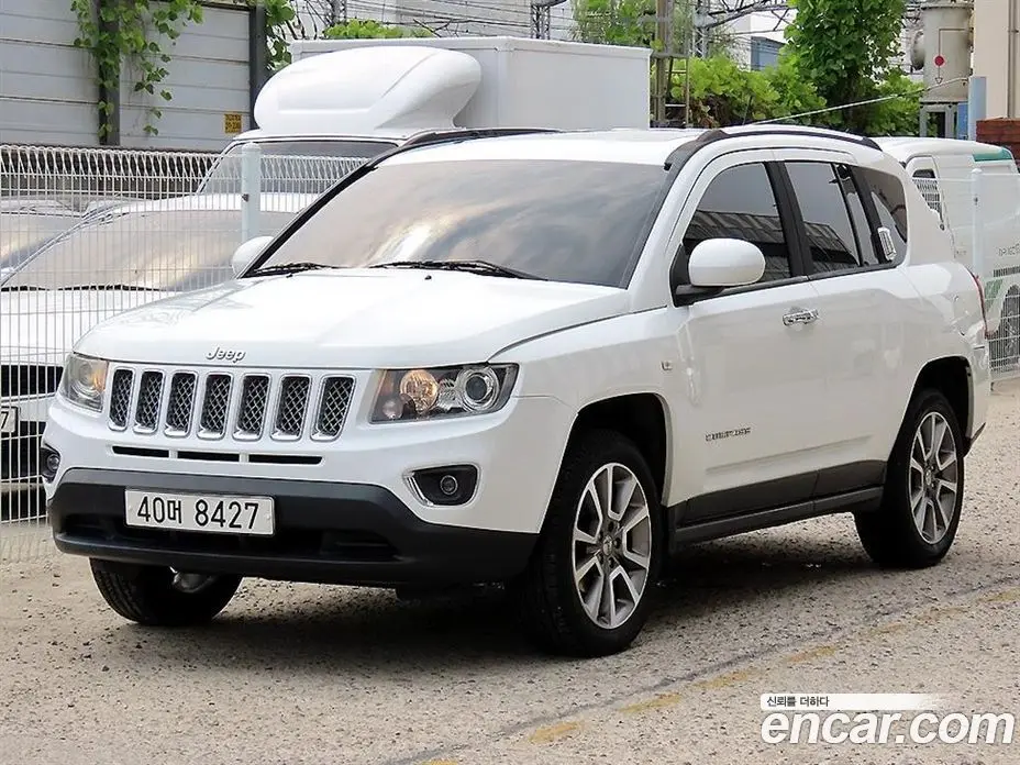Jeep Compass 2013 2.4 автомат (гидро), фото 2 Jeep Compass 2013 2.4 автомат (гидро), фото 2
