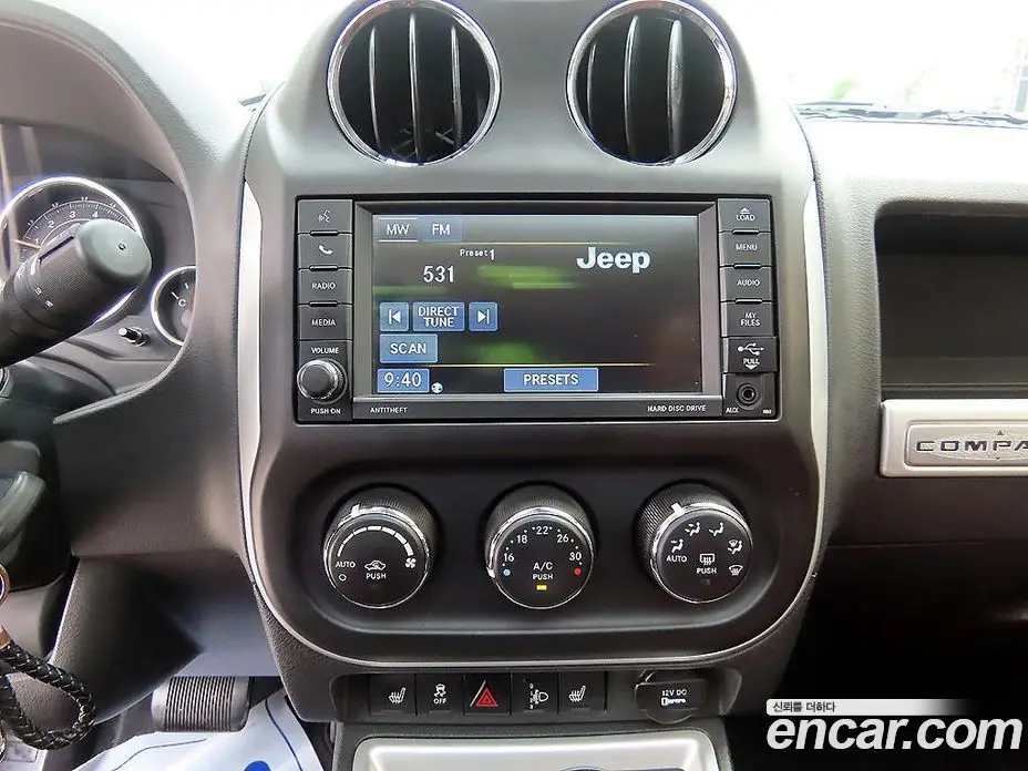 Jeep Compass 2013 2.4 автомат (гидро), фото 12 Jeep Compass 2013 2.4 автомат (гидро), фото 12