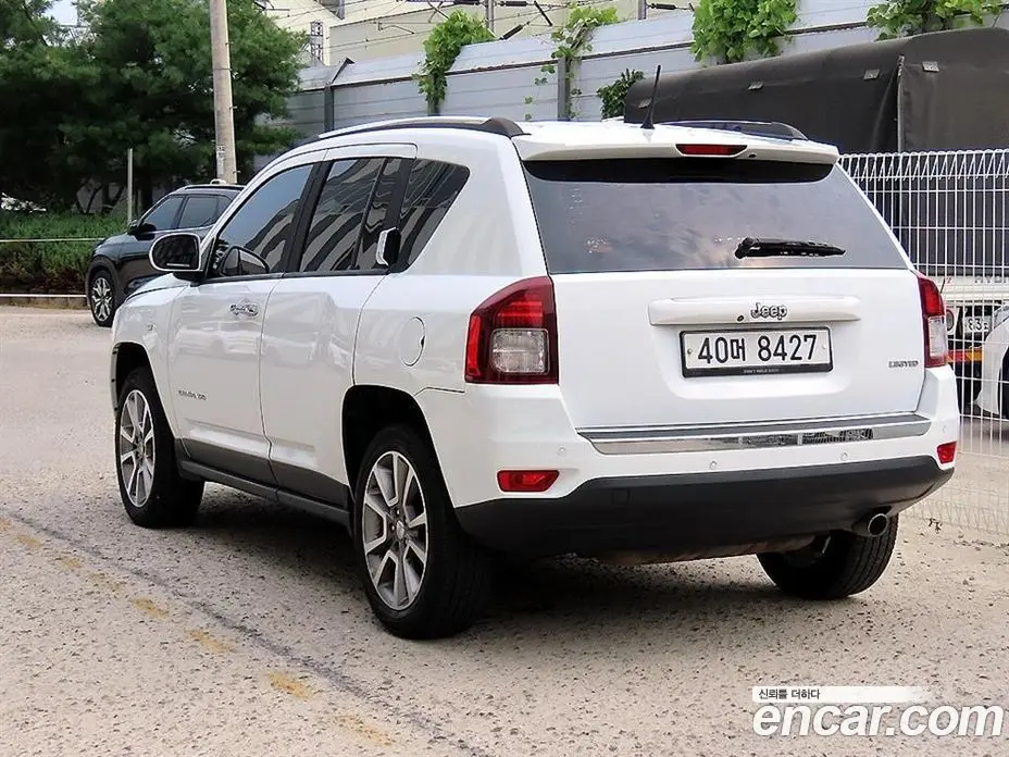 Jeep Compass 2013 2.4 автомат (гидро), фото 3 Jeep Compass 2013 2.4 автомат (гидро), фото 3