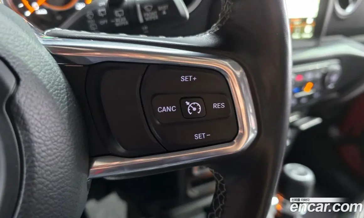 Jeep Wrangler 2022 2.0 автомат (гидро), фото 21 Jeep Wrangler 2022 2.0 автомат (гидро), фото 21