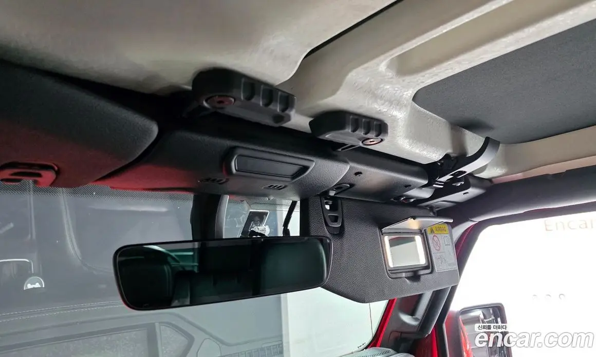 Jeep Wrangler 2022 2.0 автомат (гидро), фото 26 Jeep Wrangler 2022 2.0 автомат (гидро), фото 26