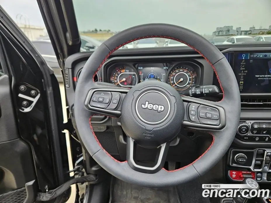 Jeep Wrangler 2024 2.0 автомат (гидро), фото 11 Jeep Wrangler 2024 2.0 автомат (гидро), фото 11