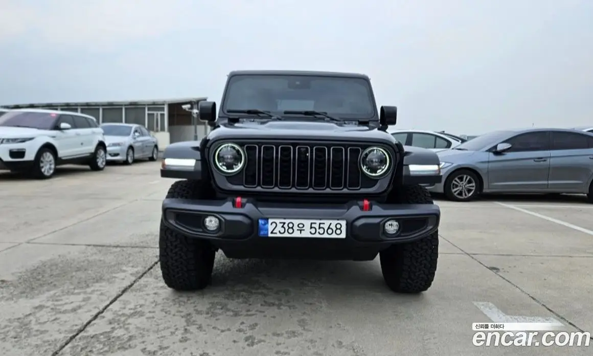 Jeep Wrangler 2024 2.0 автомат (гидро), фото 3 Jeep Wrangler 2024 2.0 автомат (гидро), фото 3
