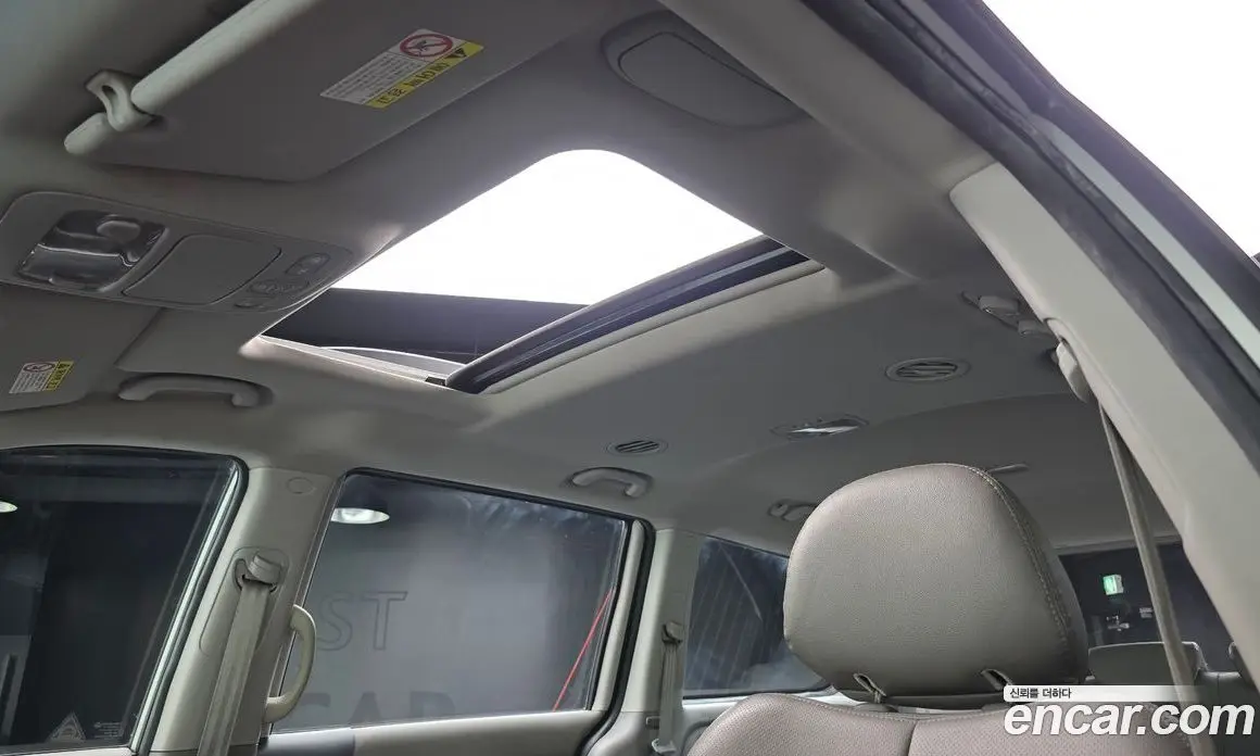 Kia Carnival 2011 2.2 автомат (гидро), фото 16 Kia Carnival 2011 2.2 автомат (гидро), фото 16