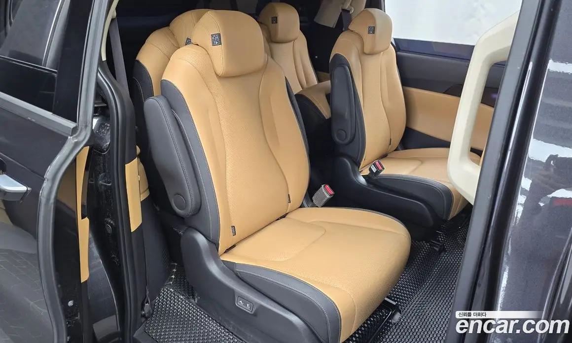 Kia Carnival 2023 3.5 автомат (гидро), фото 17 Kia Carnival 2023 3.5 автомат (гидро), фото 17
