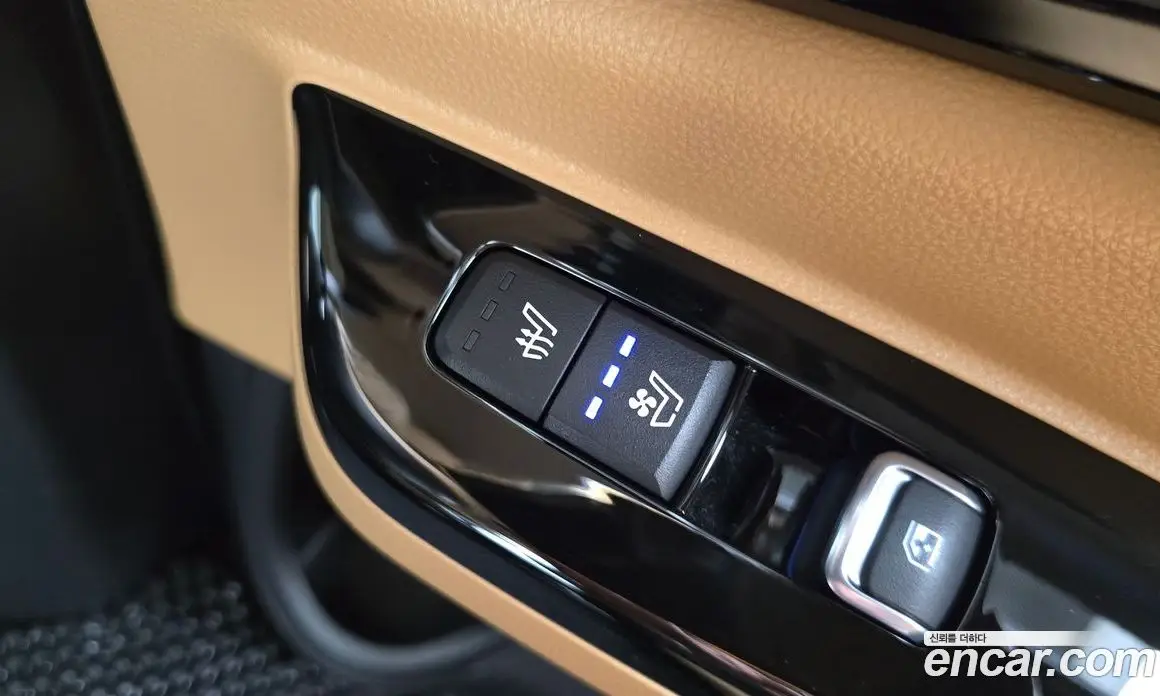 Kia Carnival 2023 3.5 автомат (гидро), фото 27 Kia Carnival 2023 3.5 автомат (гидро), фото 27