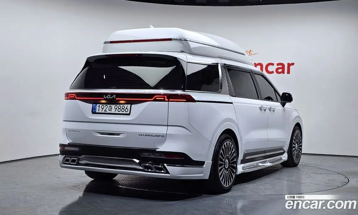Kia Carnival 2023 3.5 автомат (гидро), фото 1 Kia Carnival 2023 3.5 автомат (гидро), фото 1