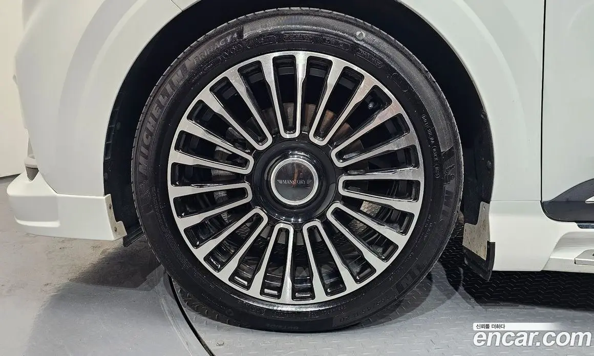 Kia Carnival 2023 3.5 автомат (гидро), фото 4 Kia Carnival 2023 3.5 автомат (гидро), фото 4
