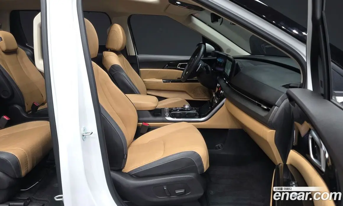 Kia Carnival 2023 3.5 автомат (гидро), фото 11