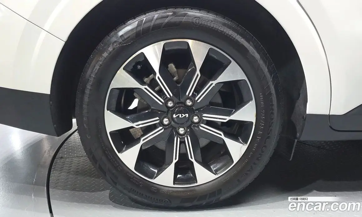 Kia Carnival 2023 3.5 автомат (гидро), фото 5