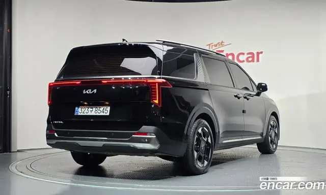 Kia Carnival, 2025, 9 102 км