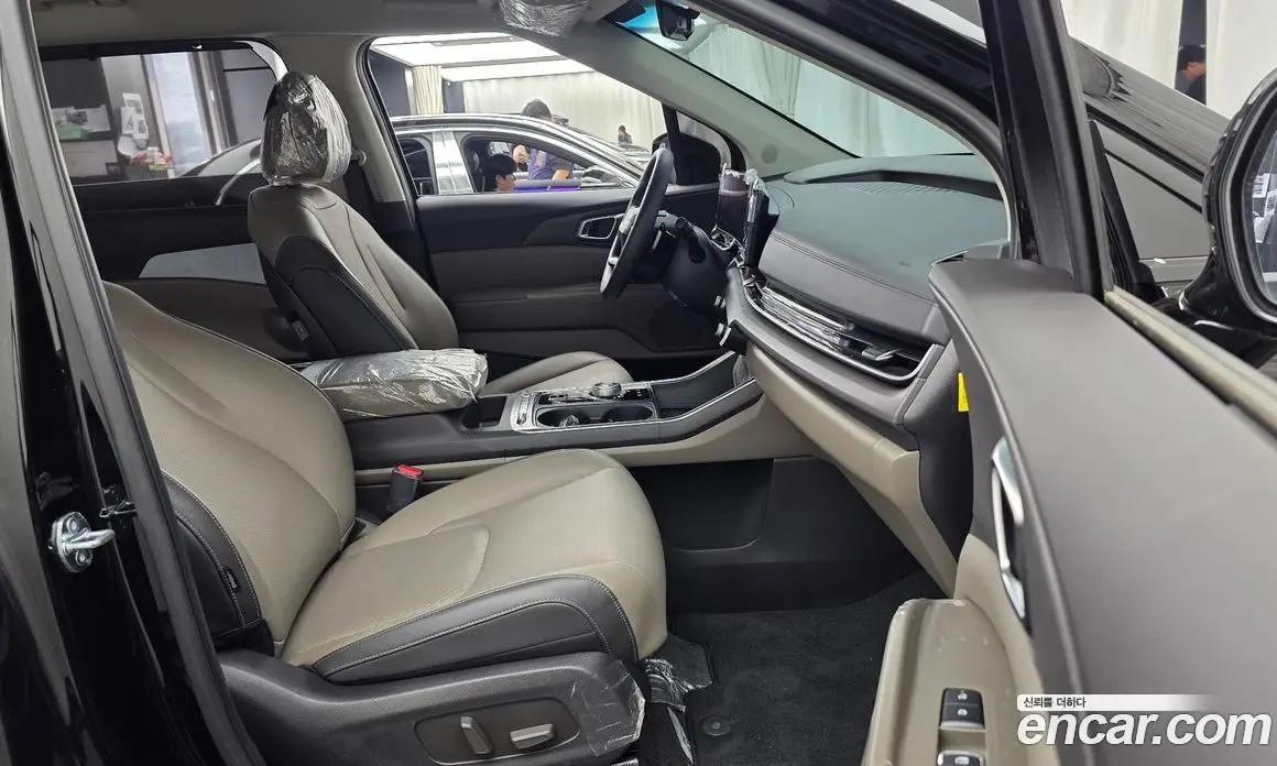 Kia Carnival 2025 2.2 автомат (гидро), фото 16 Kia Carnival 2025 2.2 автомат (гидро), фото 16