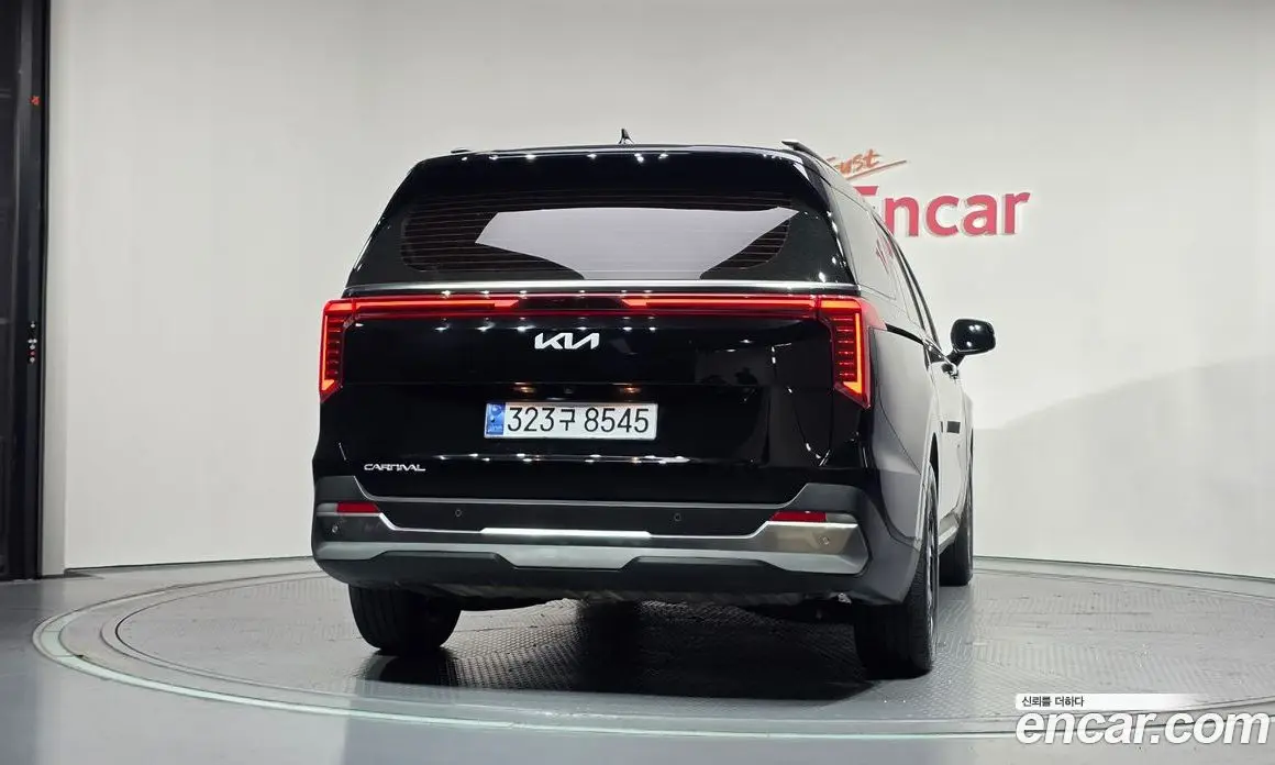 Kia Carnival 2025 2.2 автомат (гидро), фото 3 Kia Carnival 2025 2.2 автомат (гидро), фото 3