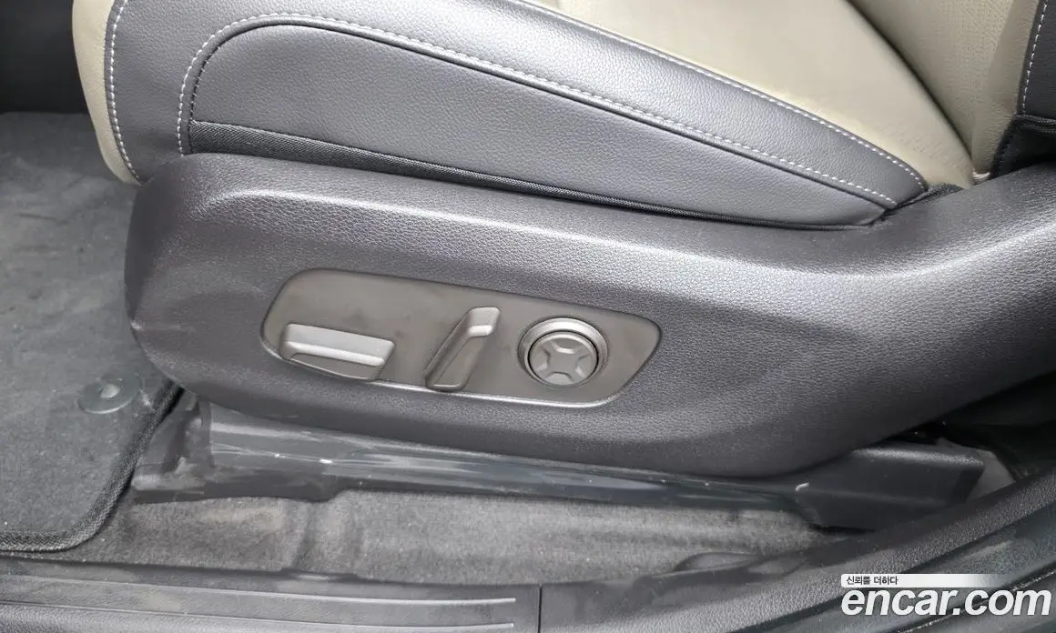 Kia Carnival 2025 2.2 автомат (гидро), фото 30 Kia Carnival 2025 2.2 автомат (гидро), фото 30