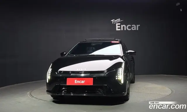 Kia EV4 2025 0.3 автомат (гидро), миниатюра 2 Kia EV4 2025 0.3 автомат (гидро), миниатюра 2