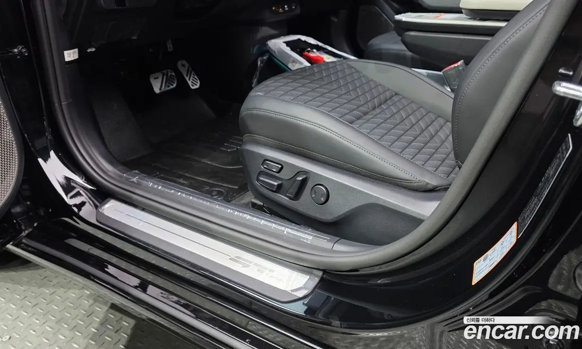 Kia EV4 2025 0.3 автомат (гидро), фото 32 Kia EV4 2025 0.3 автомат (гидро), фото 32