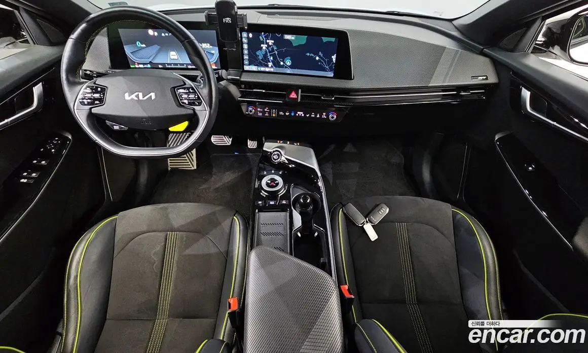 Kia EV6 2023 0.1 автомат (гидро), фото 7