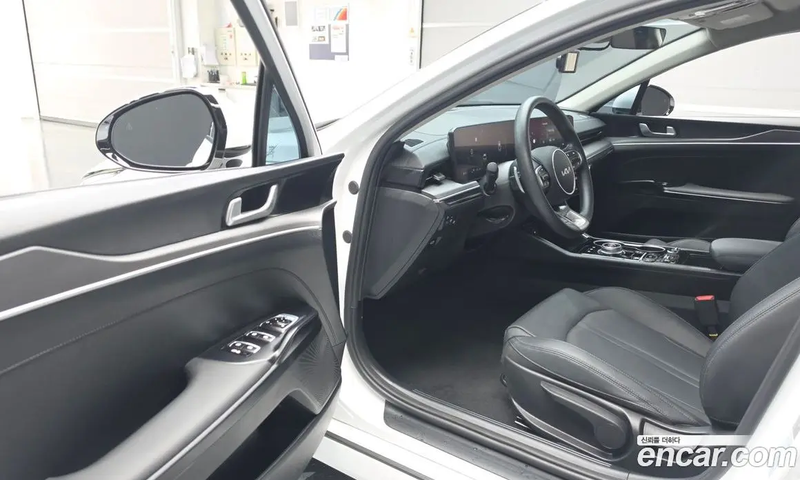 Kia K5 (Optima) 2024 2.0 автомат (гидро), фото 10
